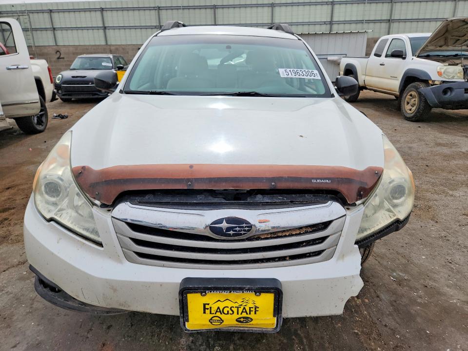 2010 Subaru Outback მანქანა იყიდება აუქციონზე, vin: 4S4BRCAC5A3328924, აუქციონის ნომერი: 51963306