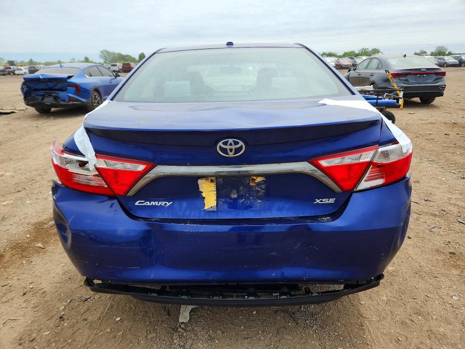 54608646 :رقم المزاد ، 4T1BF1FK0FU936302 vin ، 2015 Toyota Camry مزاد بيع