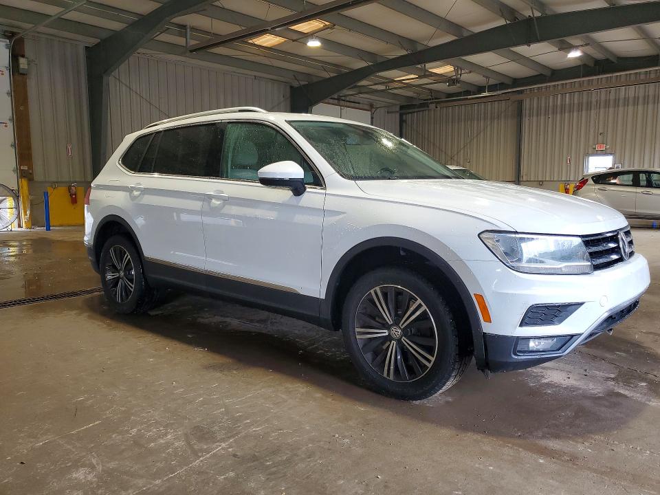 Продажа на аукционе авто 2018 Volkswagen Tiguan, vin: 3VV2B7AX7JM122474, номер лота: 54370516