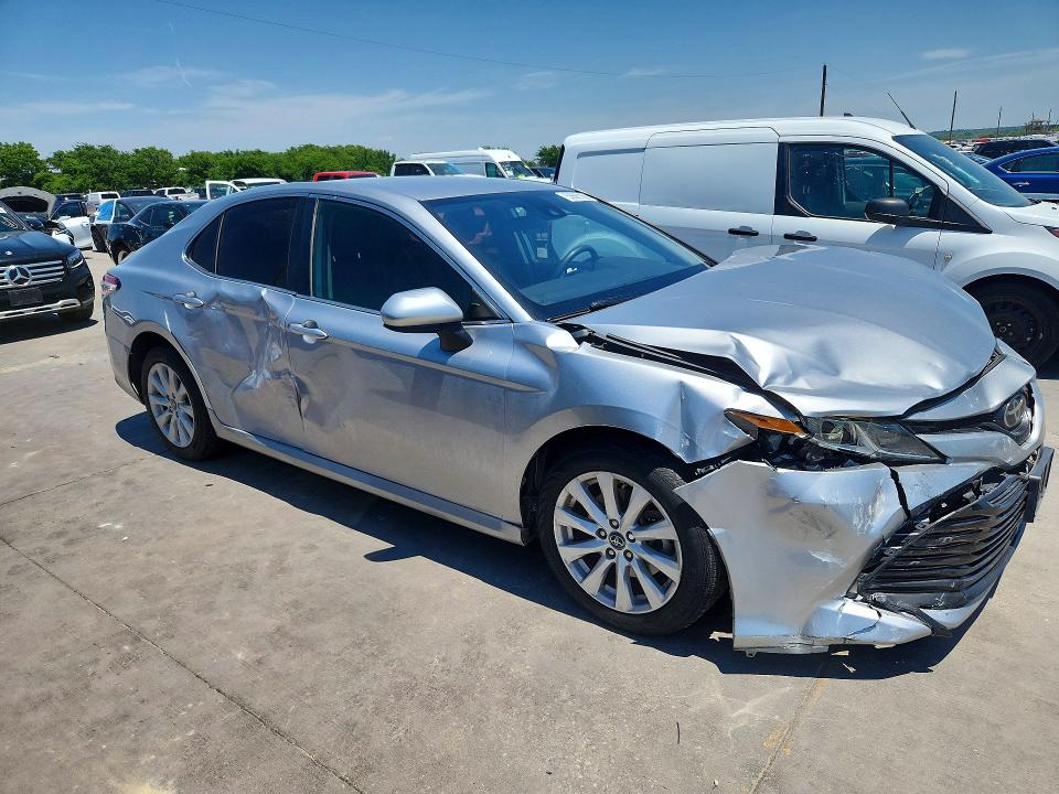 Продажа на аукционе авто 2019 Toyota Camry, vin: 4T1B11HK9KU240902, номер лота: 53690166