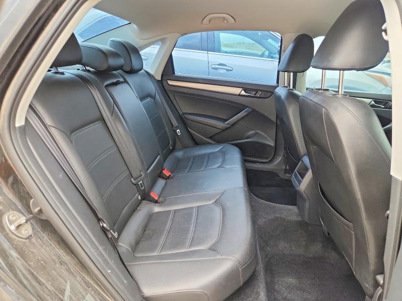 2014 Volkswagen Passat მანქანა იყიდება აუქციონზე, vin: 1VWAP7A30EC012668, აუქციონის ნომერი: 53932696