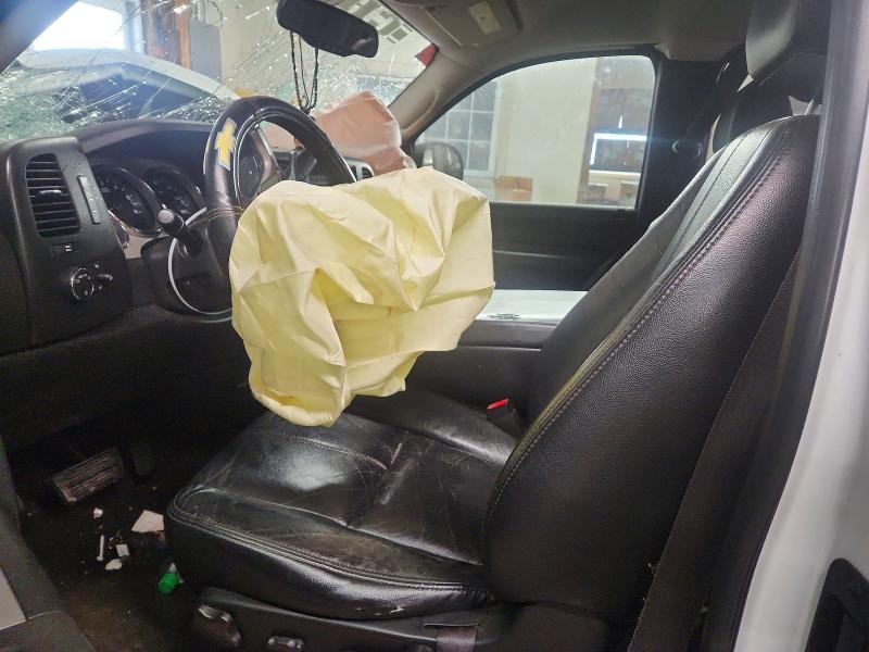 Продаж на аукціоні авто 2007 Chevrolet Silverado, vin: 1GCEC19J27Z652994, номер лоту: 52544466