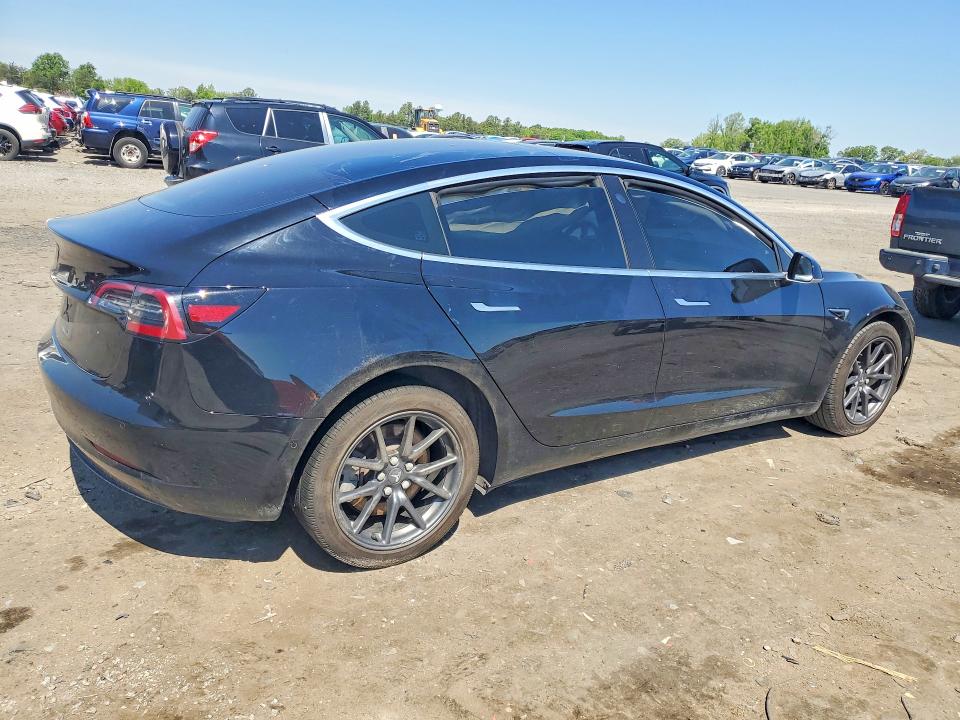 Auction sale of the 2019 Tesla Model 3, vin: 5YJ3E1EA3KF399187, lot number: 52353076