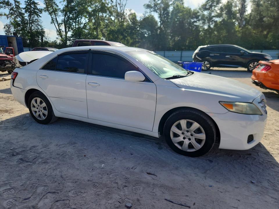 2011 Toyota Camry მანქანა იყიდება აუქციონზე, vin: 4T1BF3EKXBU674487, აუქციონის ნომერი: 54135446