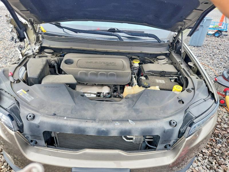 Продаж на аукціоні авто 2019 Jeep Cherokee, vin: 1C4PJLCB0KD247993, номер лоту: 52435236