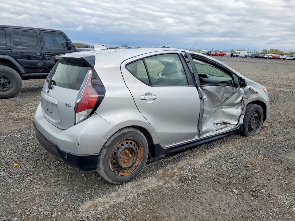 2017 Toyota Prius C მანქანა იყიდება აუქციონზე, vin: JTDKDTB3XH1595239, აუქციონის ნომერი: 53928906