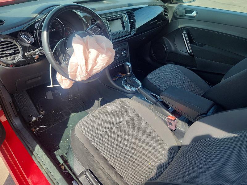 55106776 :رقم المزاد ، 3VWFD7AT6KM712199 vin ، 2019 Volkswagen Beetle مزاد بيع