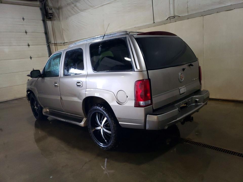 Продажа на аукционе авто 2002 Cadillac Escalade, vin: 1GYEK63NX2R115630, номер лота: 52373156