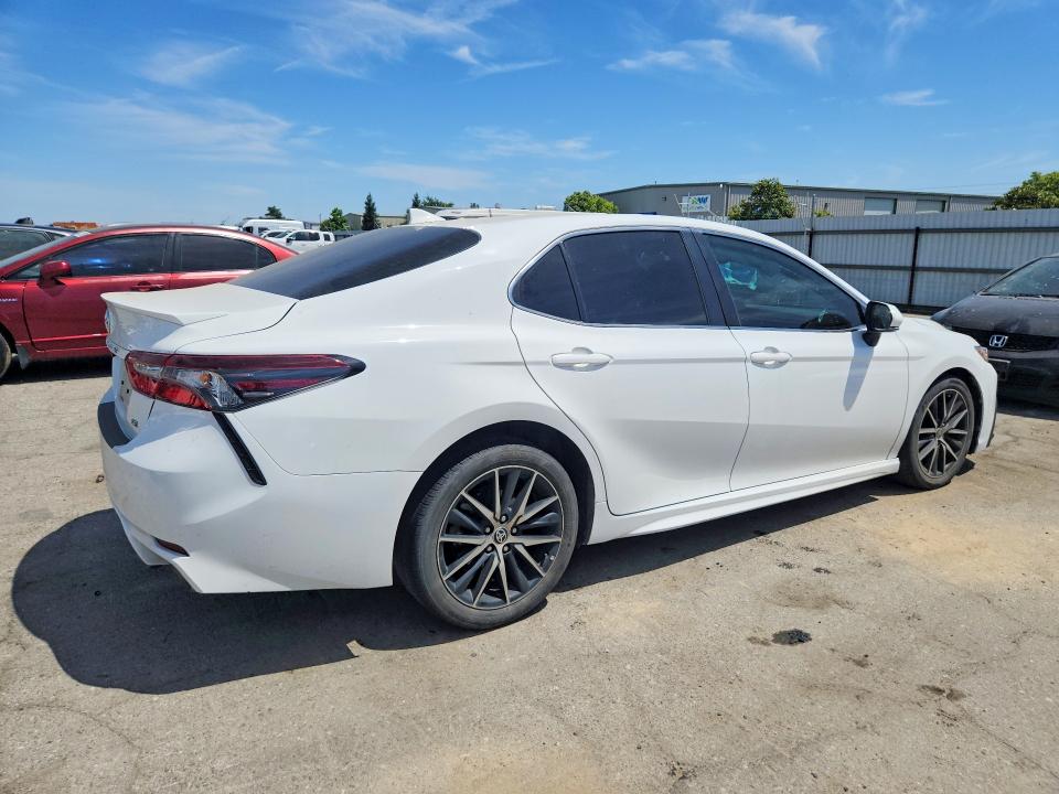 Продаж на аукціоні авто 2023 Toyota Camry, vin: 4T1G11AK0PU789329, номер лоту: 53275716