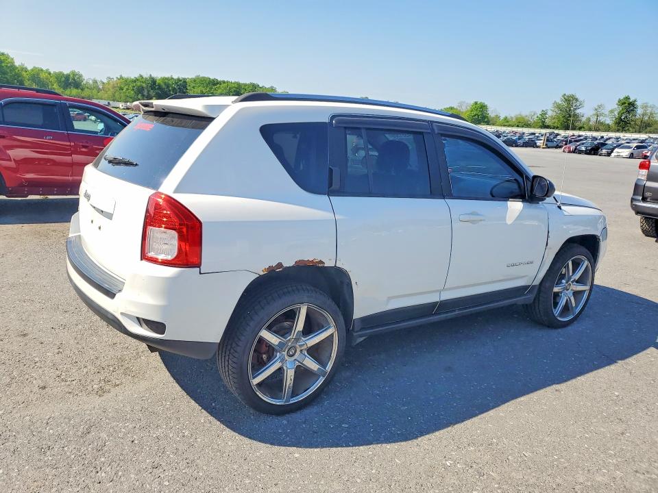 54531306 :رقم المزاد ، 1C4NJDBB7CD559826 vin ، 2012 Jeep Compass مزاد بيع