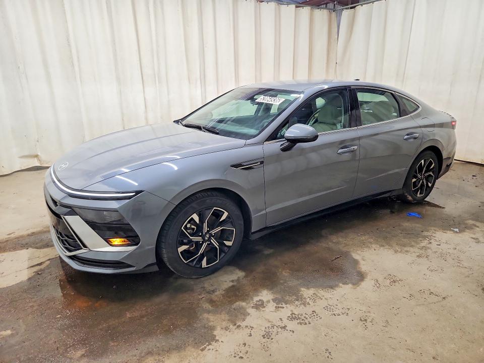 Auction sale of the 2024 Hyundai Sonata, vin: KMHL64JA7RA382993, lot number: 52064936