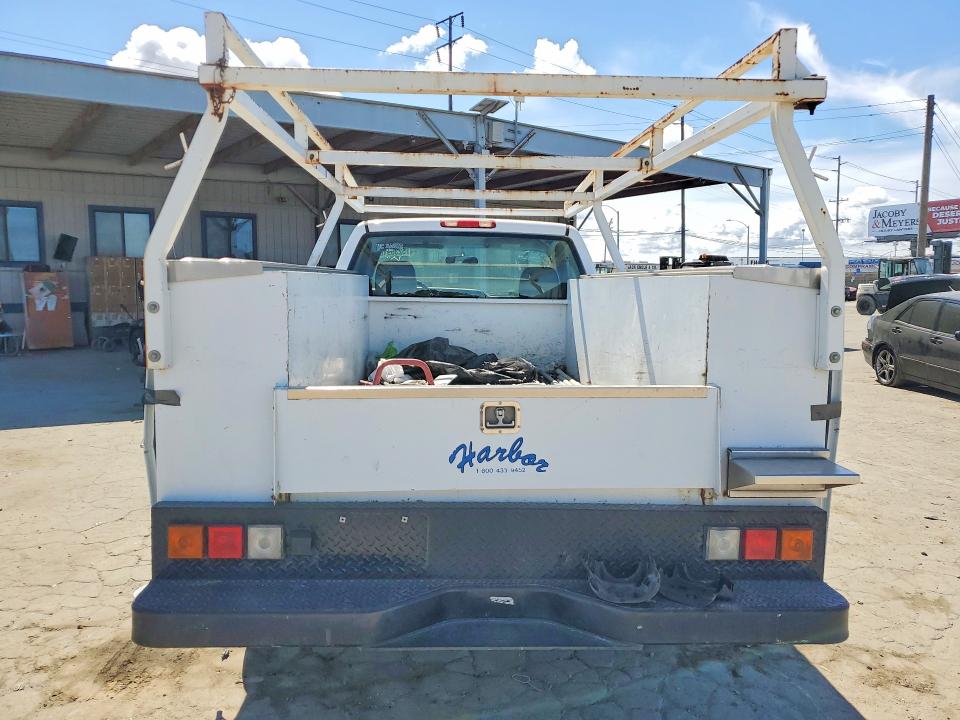 52359166 :رقم المزاد ، 1GDHC24U05E241470 vin ، 2005 Gmc 2500 مزاد بيع