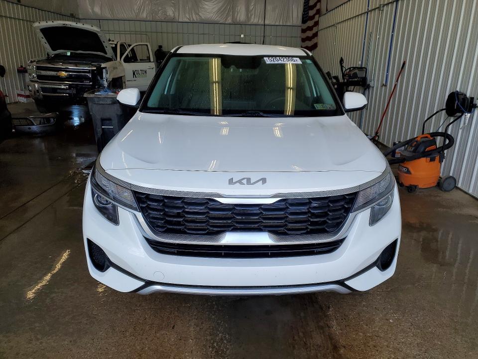 52042306 :رقم المزاد ، KNDEPCAA3P7369317 vin ، 2023 Kia Seltos مزاد بيع