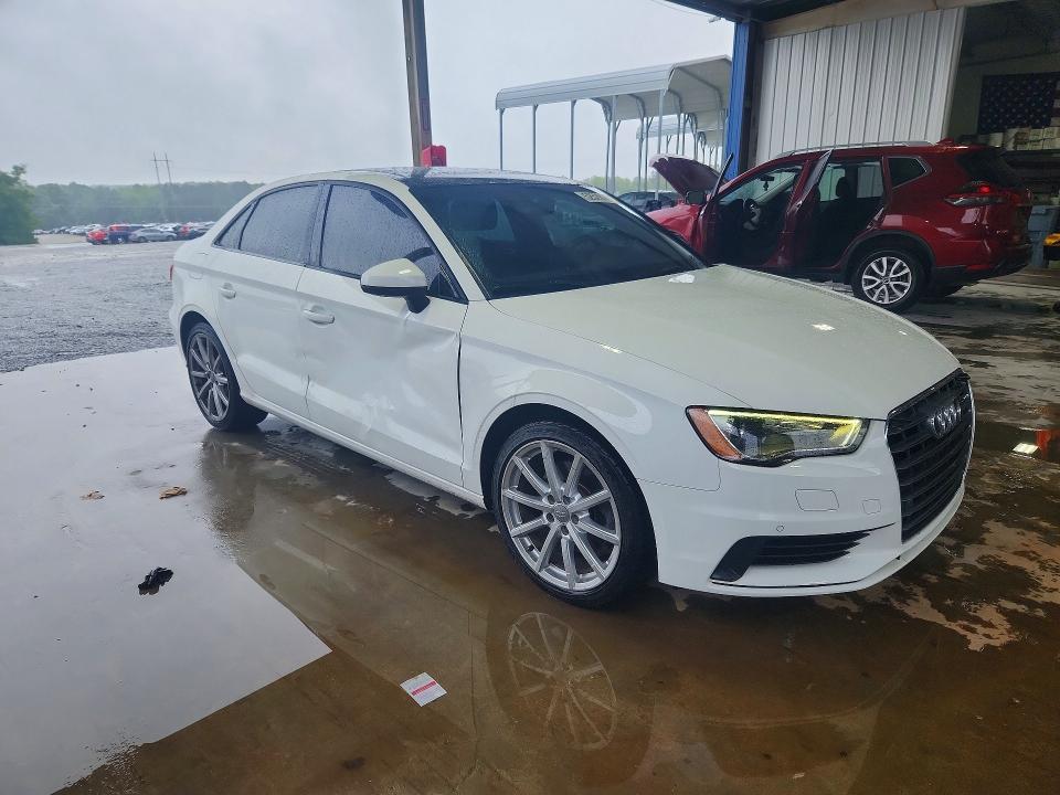 Продаж на аукціоні авто 2016 Audi A3, vin: WAUA7GFF7G1024687, номер лоту: 52529146