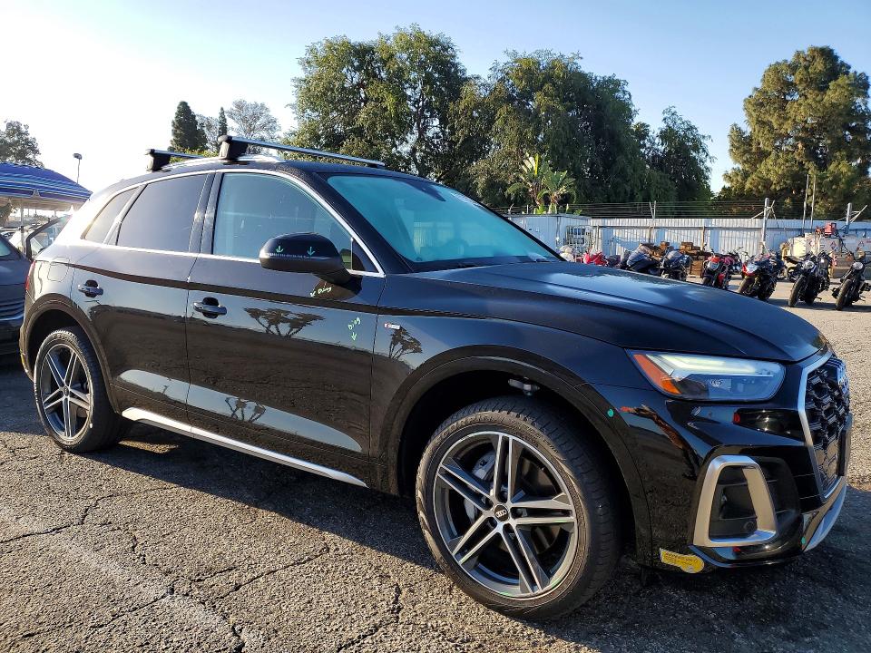 Продажа на аукционе авто 2021 Audi Q5 E, vin: WA1E2AFY2M2136539, номер лота: 52762546