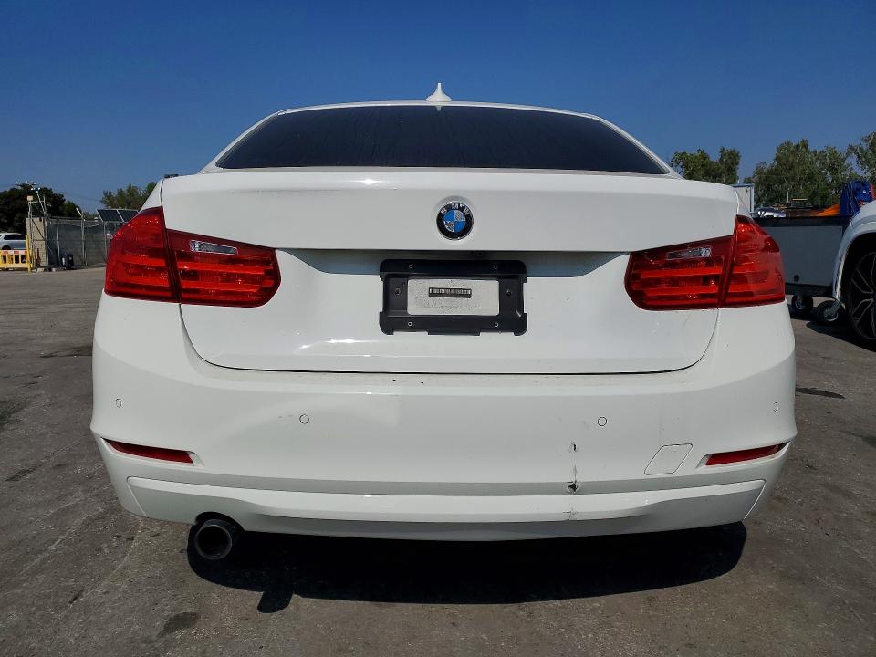 Продажа на аукционе авто 2015 Bmw 320, vin: WBA3B1G50FNT06168, номер лота: 53750906