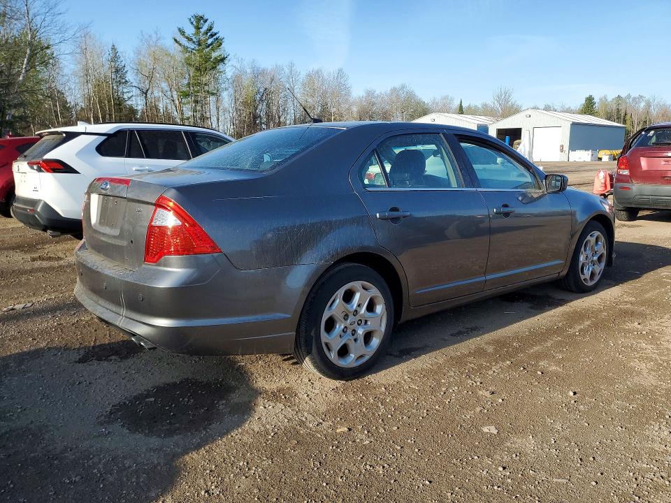 2011 Ford Fusion მანქანა იყიდება აუქციონზე, vin: 3FAHP0HA3BR157588, აუქციონის ნომერი: 50240686