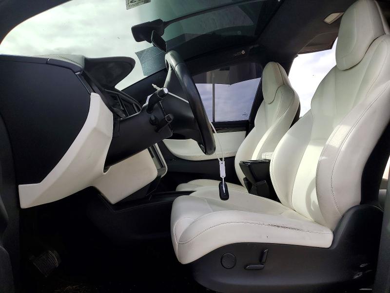 Продаж на аукціоні авто 2018 Tesla Model X, vin: 5YJXCBE23JF136198, номер лоту: 52579336