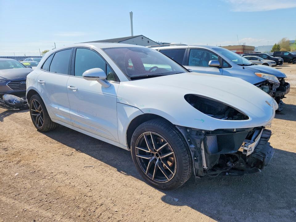 53219966 :رقم المزاد ، WP1AG2A55RLB35393 vin ، 2024 Porsche Macan مزاد بيع