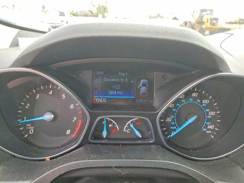 2014 Ford Escape მანქანა იყიდება აუქციონზე, vin: 1FMCU0J98EUC15815, აუქციონის ნომერი: 52414966