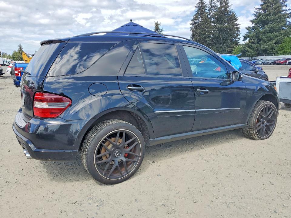 2008 Mercedes-benz Ml მანქანა იყიდება აუქციონზე, vin: 4JGBB86EX8A363721, აუქციონის ნომერი: 50678946