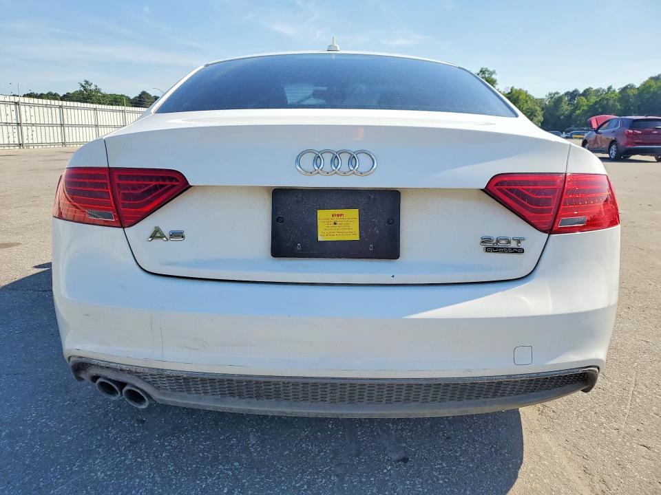 52138126 :رقم المزاد ، WAUMFAFR7FA037039 vin ، 2015 Audi A5 مزاد بيع
