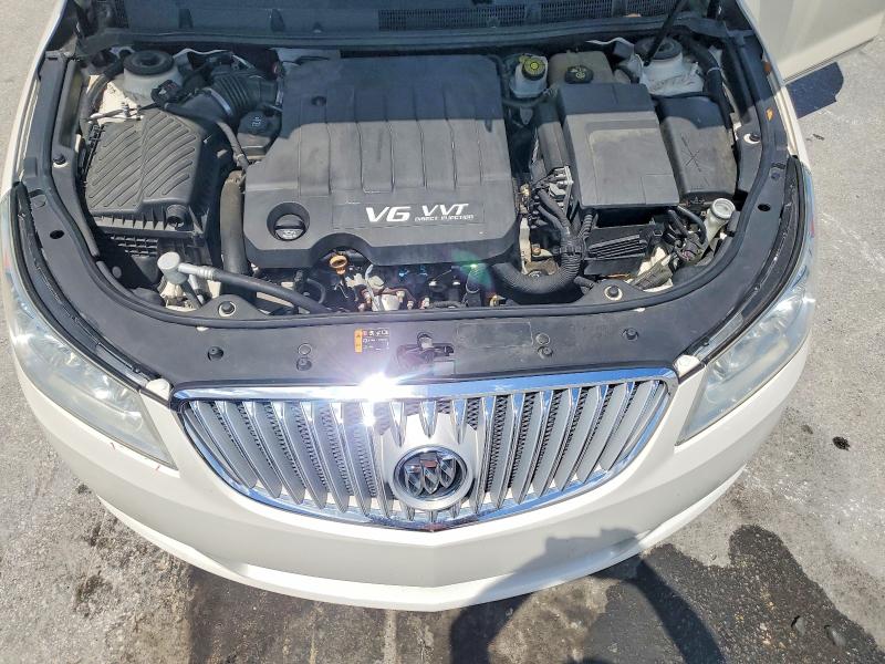 52036516 :رقم المزاد ، 1G4GC5E3XCF253779 vin ، 2012 Buick Lacrosse مزاد بيع