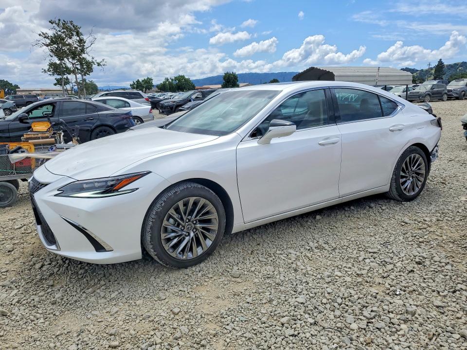 52328066 :رقم المزاد ، 58AEA1C10SU058123 vin ، 2025 Lexus Es 300h مزاد بيع