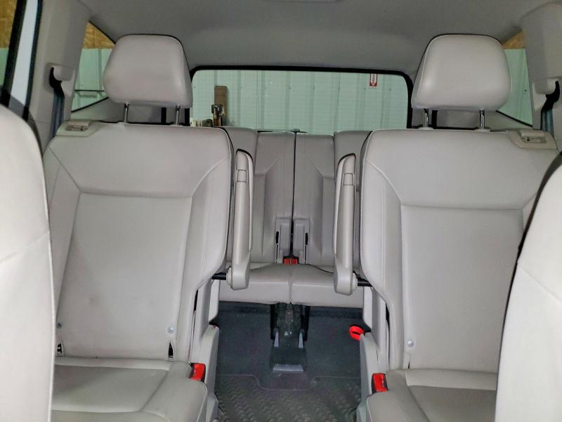 48867046 :رقم المزاد ، 1V2PR2CA1JC576957 vin ، 2018 Volkswagen Atlas مزاد بيع