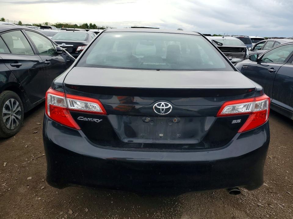52190886 :رقم المزاد ، 4T1BF1FK3EU360025 vin ، 2014 Toyota Camry مزاد بيع