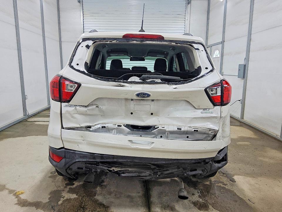 Продаж на аукціоні авто 2019 Ford Escape, vin: 1FMCU0GD4KUC20775, номер лоту: 54291726