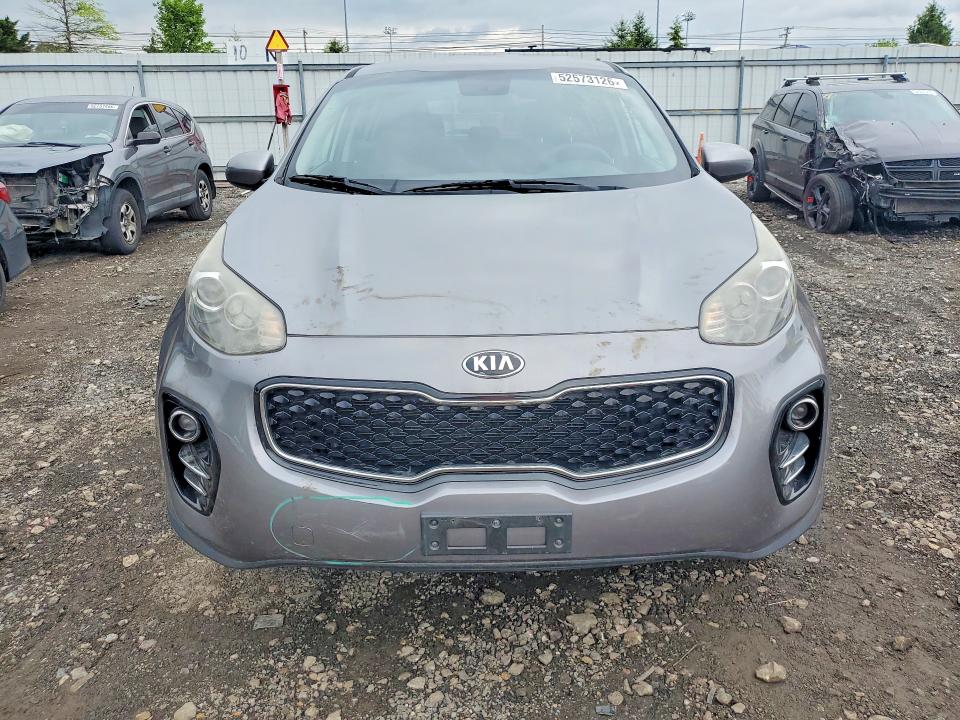 52573126 :رقم المزاد ، KNDPMCAC9H7239949 vin ، 2017 Kia Sportage مزاد بيع
