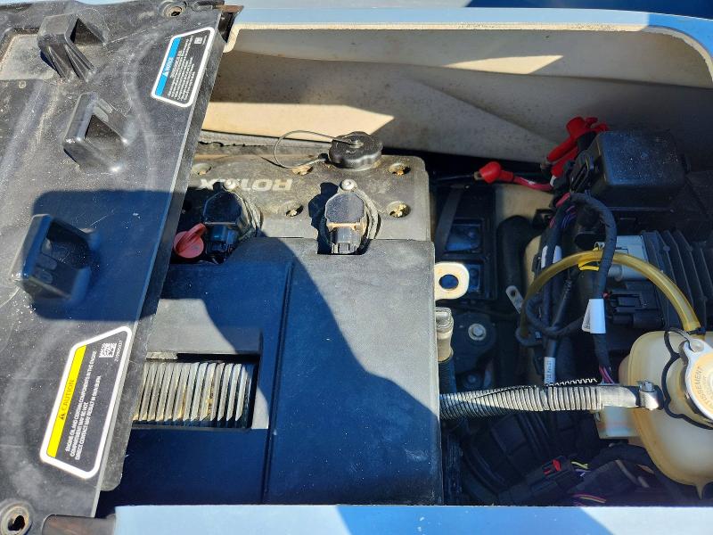 53043526 :رقم المزاد ، YDV13552C818 vin ، 2004 Sea Doo Rtx-x مزاد بيع