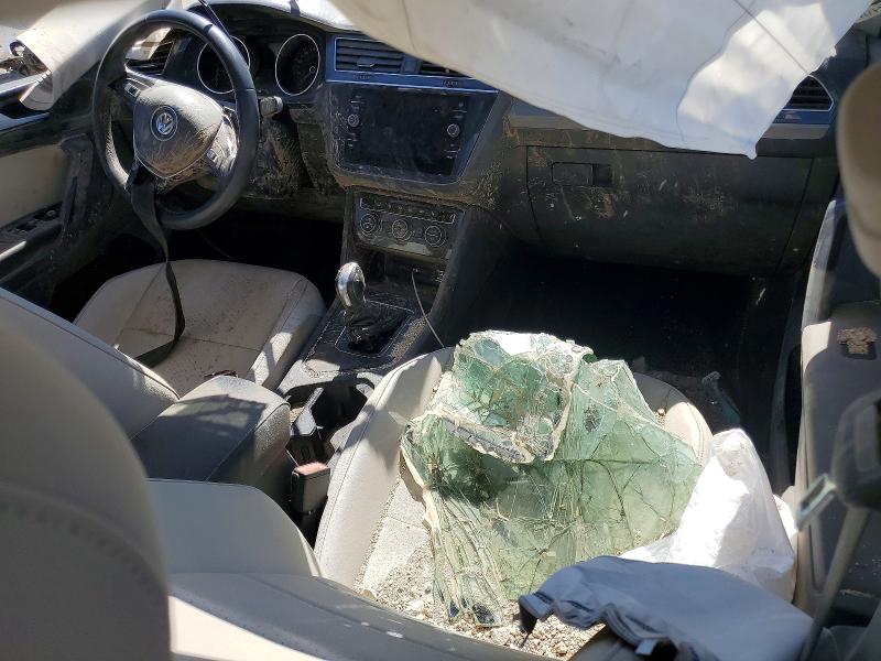 54892526 :رقم المزاد ، 3VV3B7AX7MM057313 vin ، 2021 Volkswagen Tiguan مزاد بيع