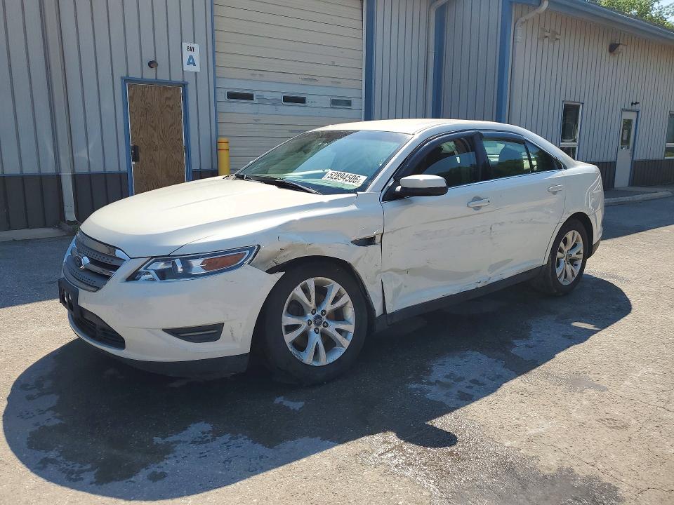 52894506 :رقم المزاد ، 1FAHP2HW5CG138203 vin ، 2012 Ford Taurus مزاد بيع