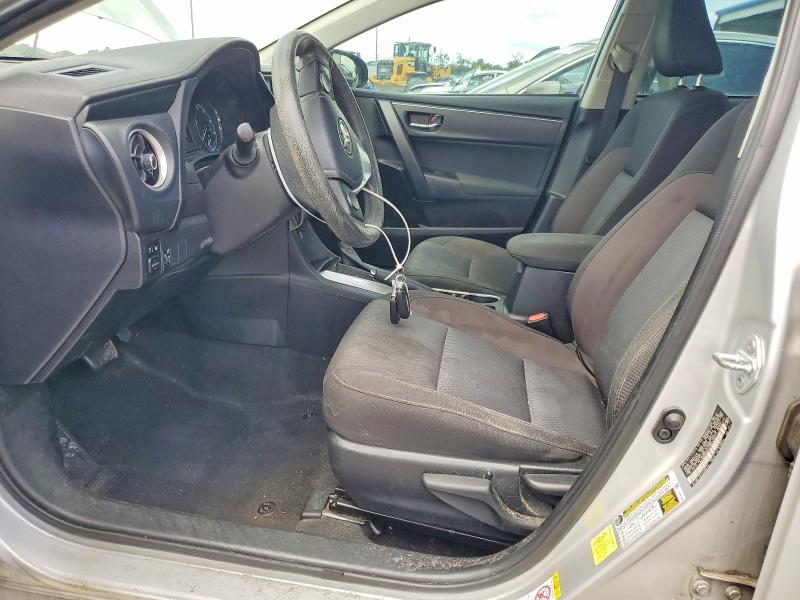 52540686 :رقم المزاد ، 2T1BURHE7HC807943 vin ، 2017 Toyota Corolla مزاد بيع