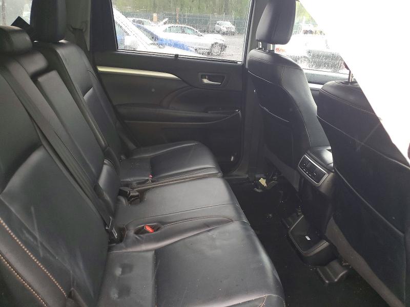 Aukcja sprzedaży 2018 Toyota Highlander, vin: 5TDJZRFHXJS906683, numer aukcji: 52209896