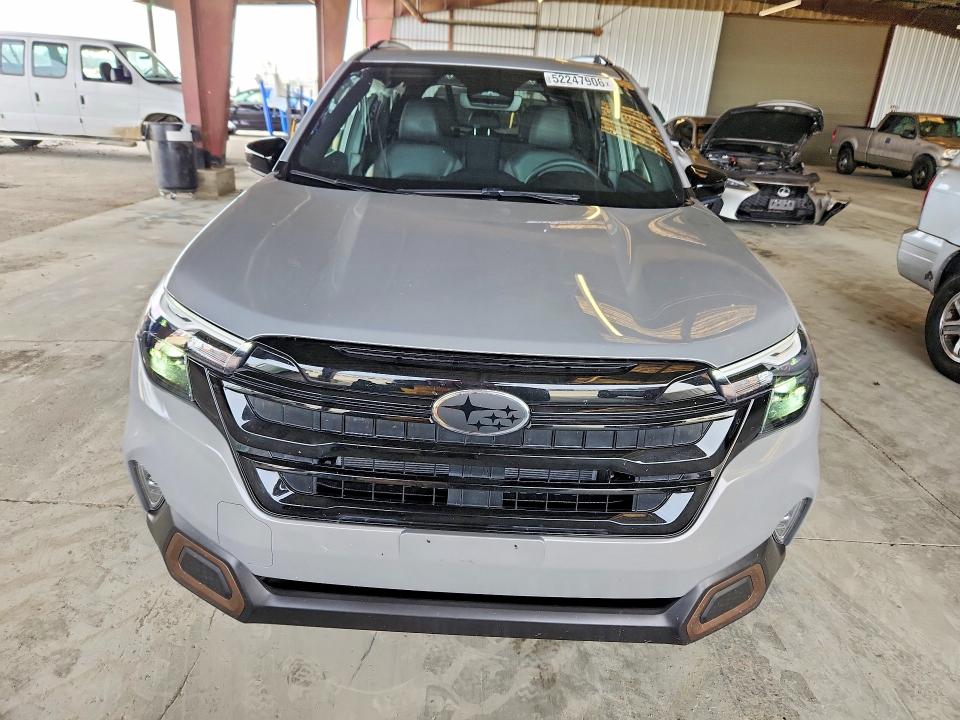 Продажа на аукционе авто 2025 Subaru Forester, vin: JF2SLDHC1SH520820, номер лота: 52247906