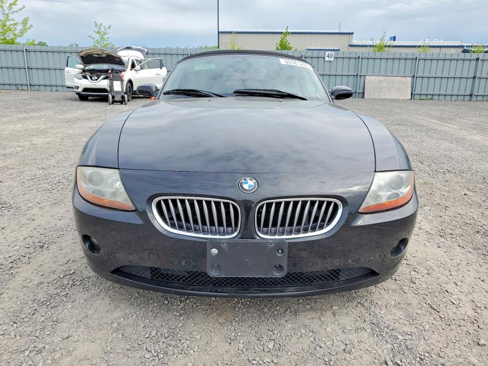 55581246 :رقم المزاد ، 4USBT53433LT22916 vin ، 2003 Bmw Z4 مزاد بيع