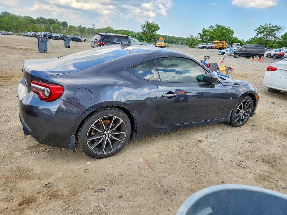 54273026 :رقم المزاد ، JF1ZNAA19H8706733 vin ، 2017 Toyota 86 مزاد بيع