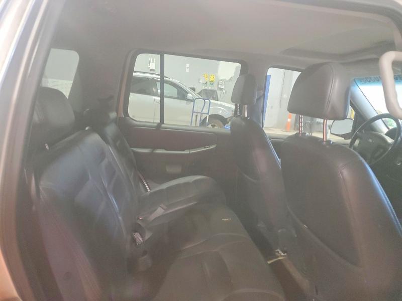 2002 Ford Explorer მანქანა იყიდება აუქციონზე, vin: 1FMDU73W02UC64082, აუქციონის ნომერი: 54410356