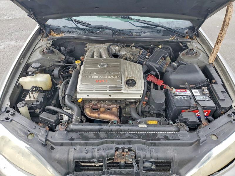 52328206 :رقم المزاد ، JT8BF28G515107214 vin ، 2001 Lexus Es مزاد بيع