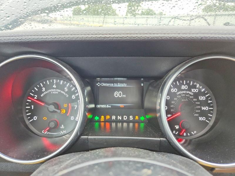 Продаж на аукціоні авто 2018 Ford Mustang, vin: 1FATP8UHXJ5111236, номер лоту: 52343896