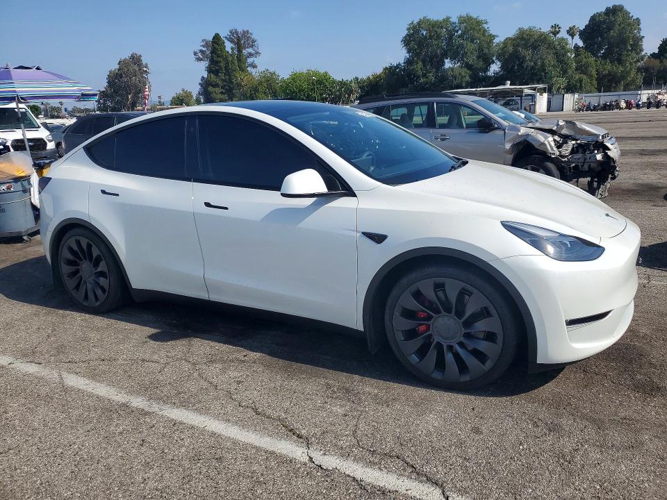 53418586 :رقم المزاد ، 7SAYGDEF4PF762717 vin ، 2023 Tesla Model Y مزاد بيع