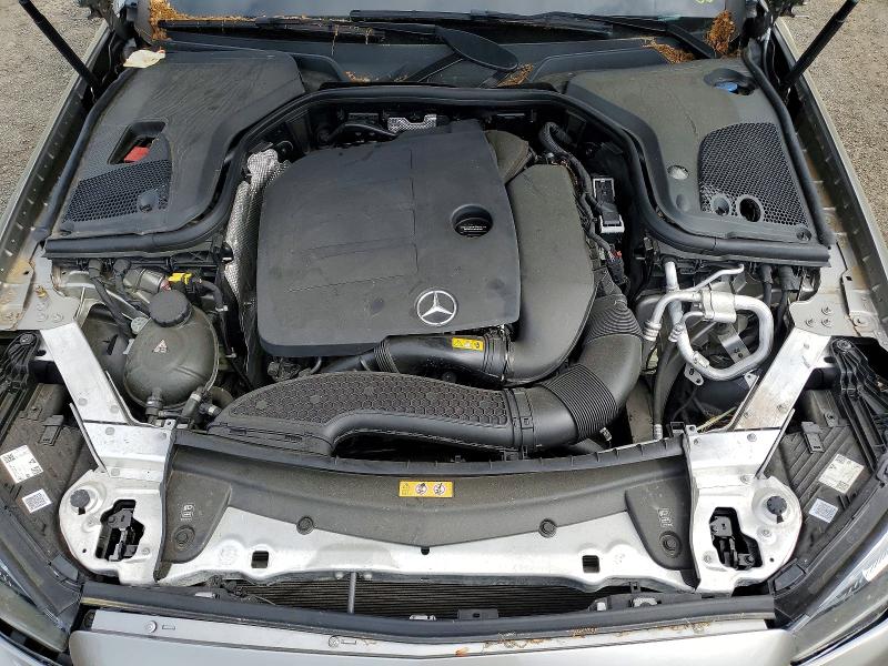 54669016 :رقم المزاد ، W1KZF8EB9NB026158 vin ، 2022 Mercedes-benz E مزاد بيع