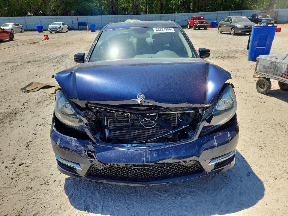 Продажа на аукционе авто 2014 Mercedes-benz C, vin: WDDGF4HB1EG232279, номер лота: 53284896