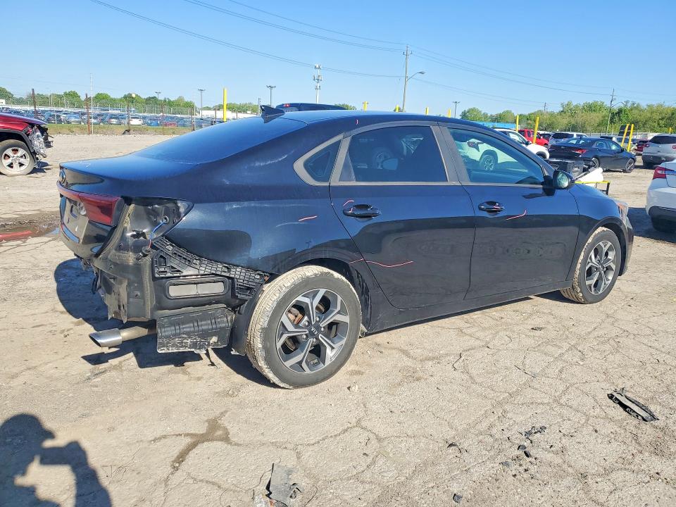 2019 Kia Forte მანქანა იყიდება აუქციონზე, vin: 3KPF24AD1KE037159, აუქციონის ნომერი: 52418556