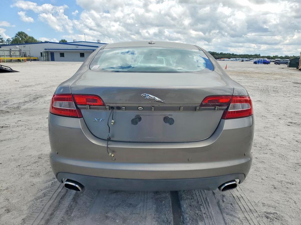 53774996 :رقم المزاد ، SAJWA0FB0BLR94586 vin ، 2011 Jaguar Xf مزاد بيع