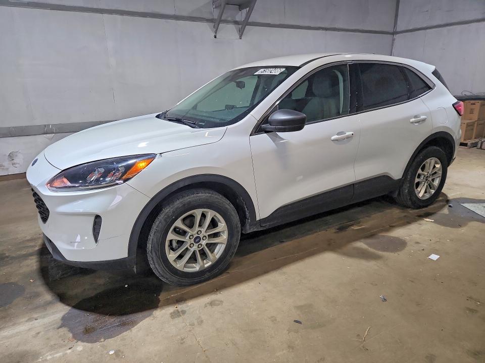 Продаж на аукціоні авто 2022 Ford Escape, vin: 1FMCU9G67NUB09910, номер лоту: 51502486