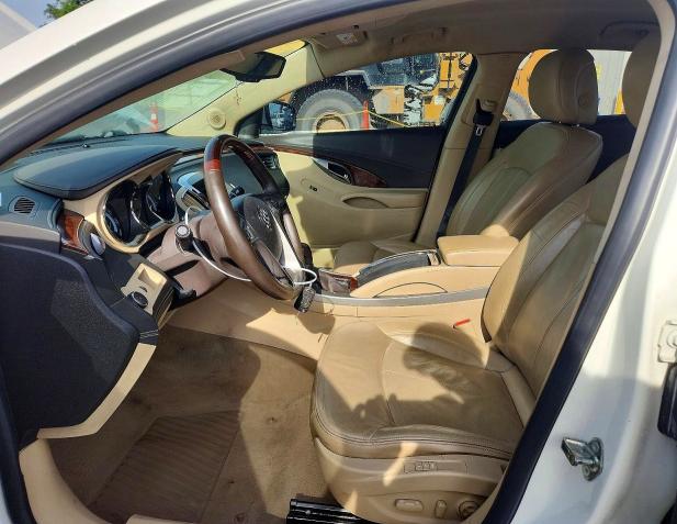 Продажа на аукционе авто 2010 Buick Lacrosse, vin: 1G4GE5EV3AF275387, номер лота: 54779736